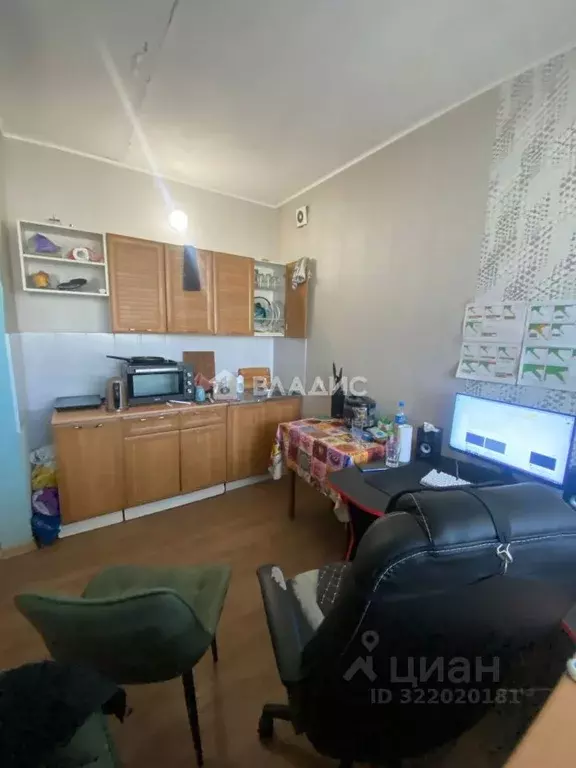 Студия Алтайский край, Бийск ул. Михаила Ломоносова, 32 (22.0 м) - Фото 0