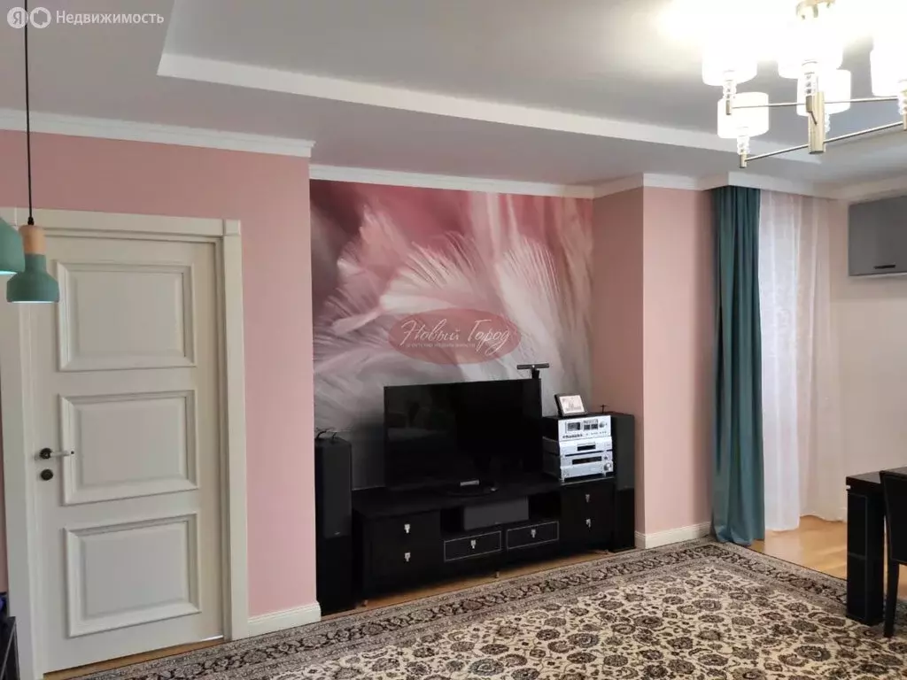 2-комнатная квартира: Тюмень, Советская улица, 65к1 (78.6 м) - Фото 0