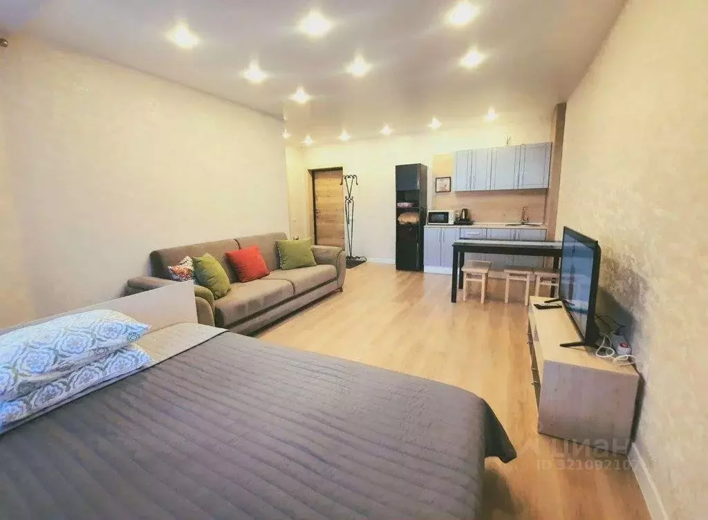 1-к кв. Хакасия, Абакан ул. Арбан, 4 (42.0 м) - Фото 1