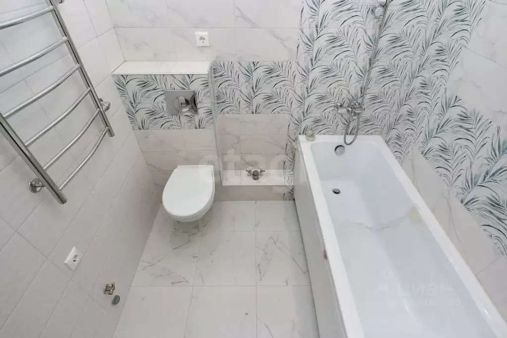 1-к кв. Тюменская область, Тюмень ул. Тимофея Чаркова, 28 (34.6 м) - Фото 1