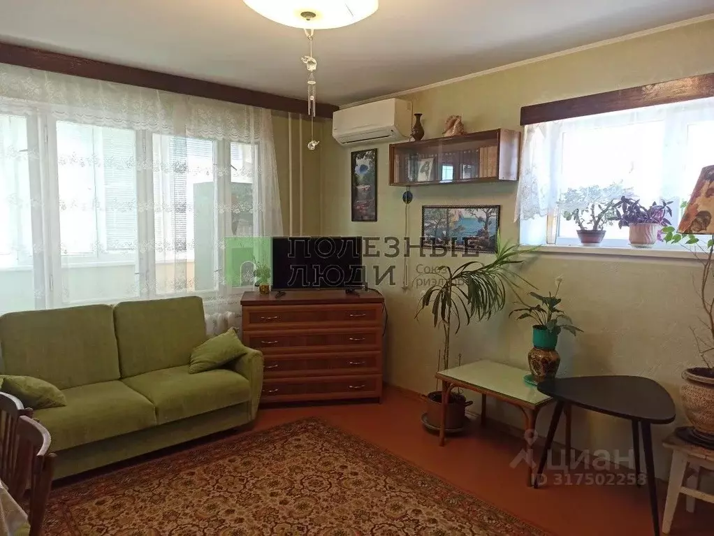 2-к кв. Севастополь просп. Генерала Острякова, 63 (51.4 м) - Фото 0