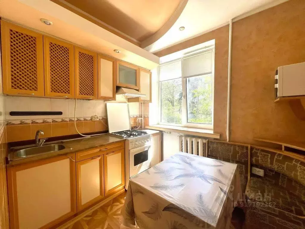 2-к кв. Крым, Симферополь ул. Кечкеметская (48.0 м) - Фото 0