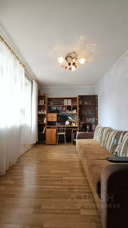 3-к кв. Воронежская область, Борисоглебск ул. Карла Маркса (61.7 м) - Фото 1