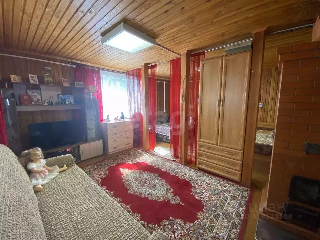 Дом в Ленинградская область, Киришский район, Будогощь пгт ул. ... - Фото 0