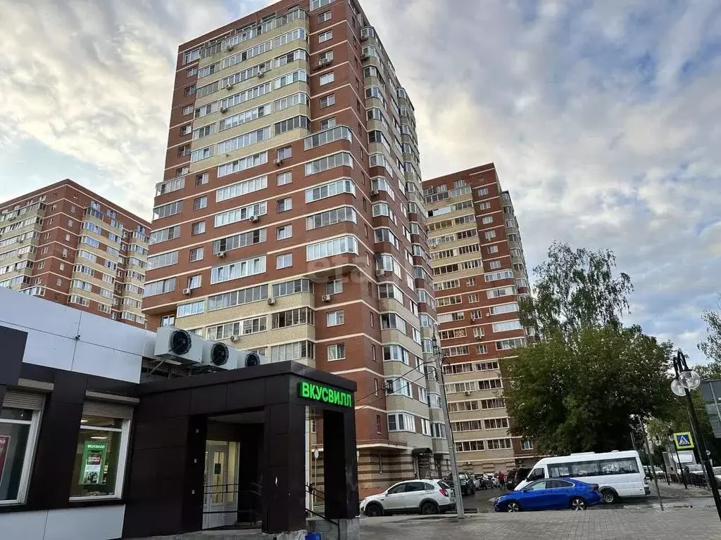 2-к кв. Московская область, Клин ул. Дзержинского, 22А (66.1 м) - Фото 0