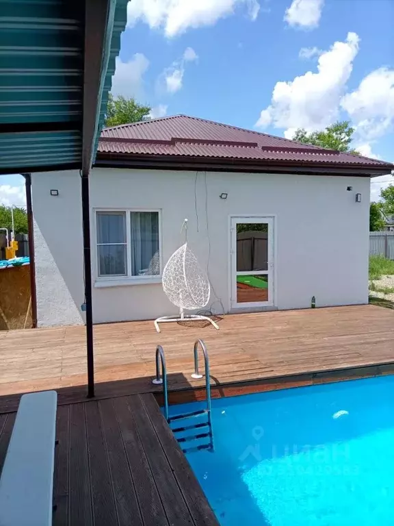 Дом в Ставропольский край, Ставрополь № 10 мкр,  (55 м) - Фото 1