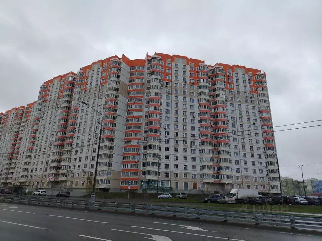 3-к кв. Москва ул. Липчанского, 9 (73.2 м) - Фото 1