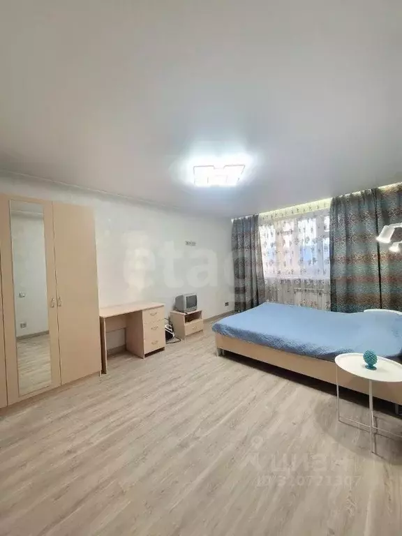 3-к кв. Ханты-Мансийский АО, Нижневартовск Северная ул., 72 (74.3 м) - Фото 1