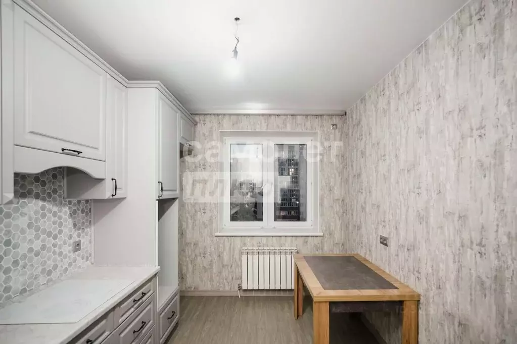 3-к кв. Омская область, Омск ул. Перелета, 19 (90.89 м) - Фото 2