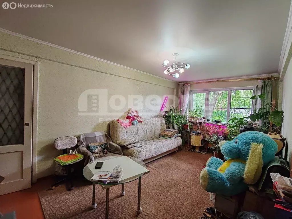3-комнатная квартира: Омск, проспект Карла Маркса, 79А (55 м) - Фото 0