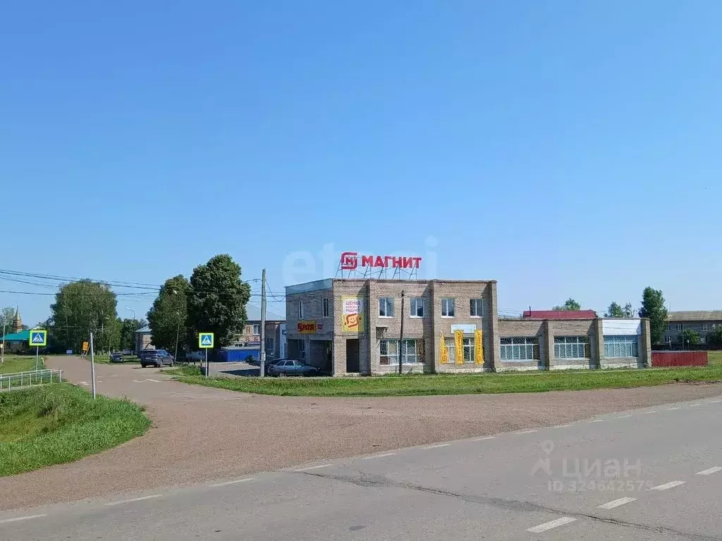 Торговая площадь в Башкортостан, Дюртюлинский район, с. Суккулово ... - Фото 1