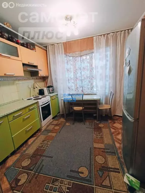 3-комнатная квартира: Бийск, улица Красильникова, 227к1 (71 м) - Фото 1