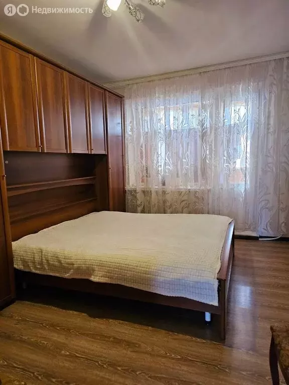 3-комнатная квартира: Оренбург, улица Чкалова, 46 (66 м) - Фото 1
