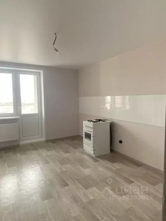 3-к кв. Саратовская область, Энгельс Смоленская ул., 17 (76.0 м) - Фото 0