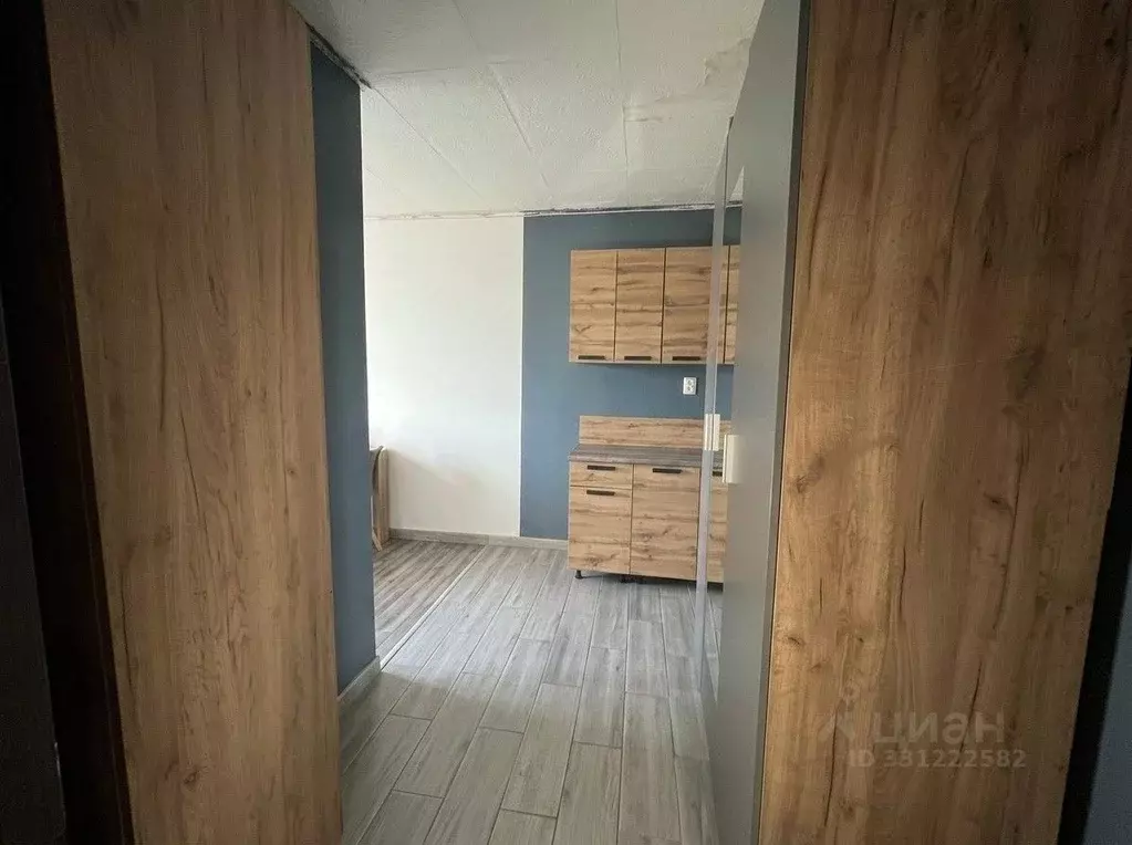 Комната Волгоградская область, Волгоград ул. Жолудева, 12 (16.8 м) - Фото 2