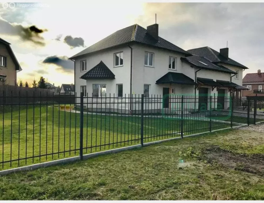 Дом в посёлок Прибрежное, Западный переулок (196 м) - Фото 0