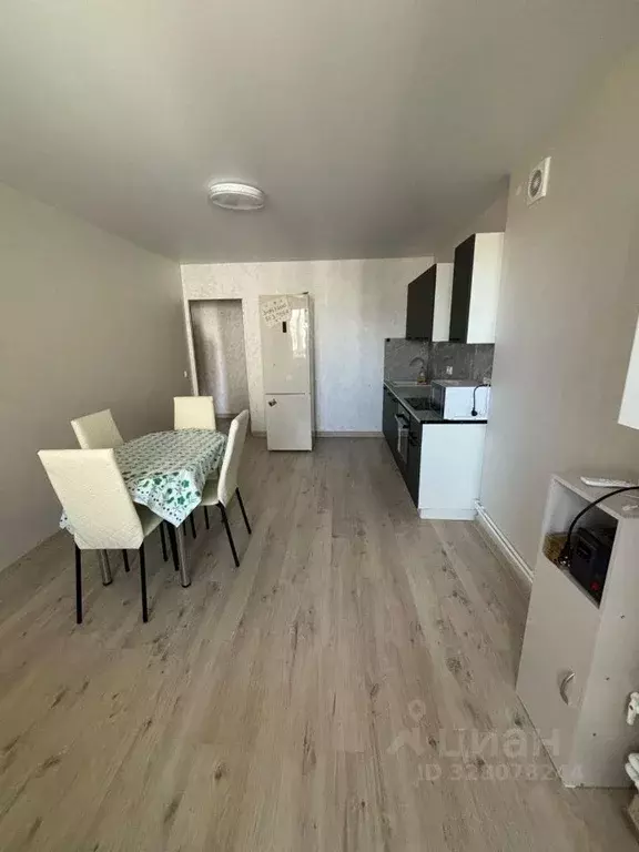 2-к кв. Волгоградская область, Волгоград ул. Иссы Плиева, 10А (54.3 м) - Фото 2