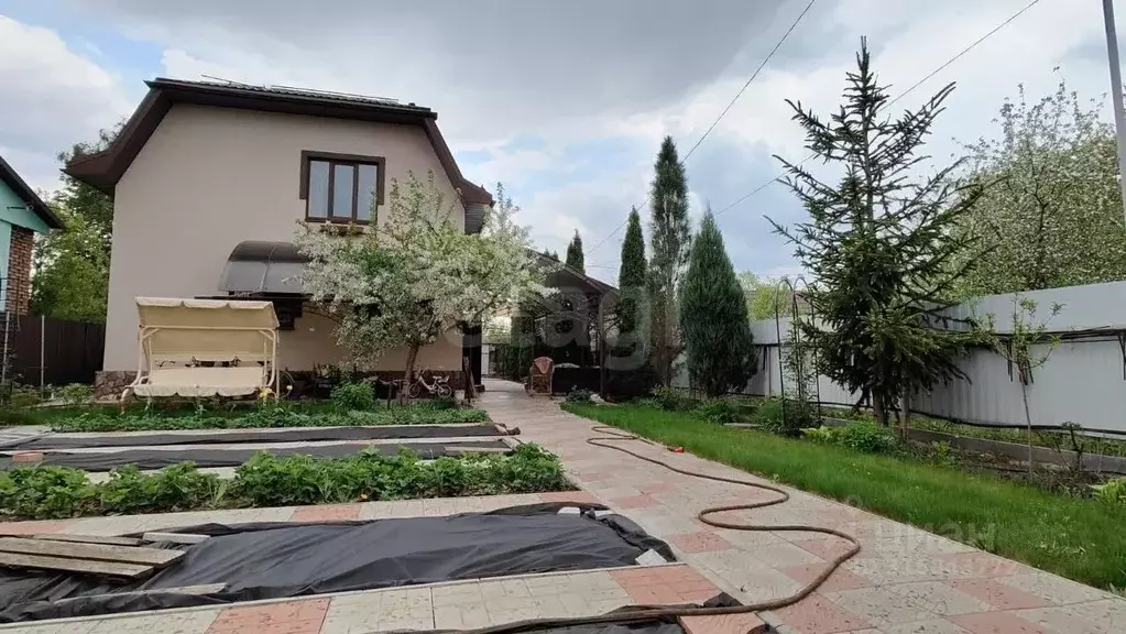Дом в Саратовская область, Энгельсский район, Красноярское ... - Фото 1