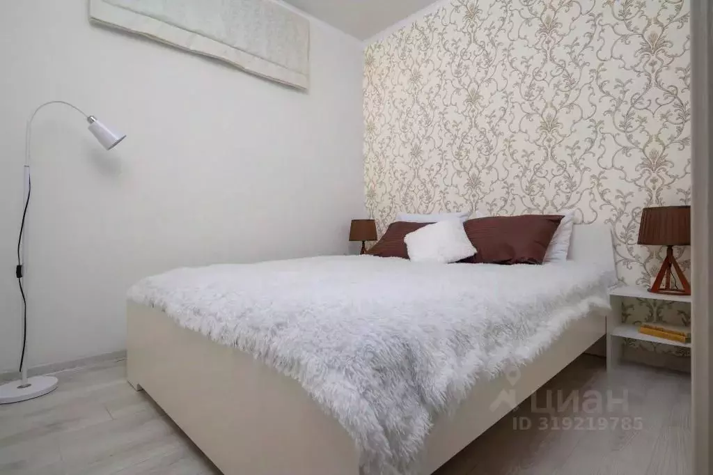 2-к кв. Краснодарский край, Краснодар ул. Цезаря Куникова, 24к3 (40.0 ... - Фото 0