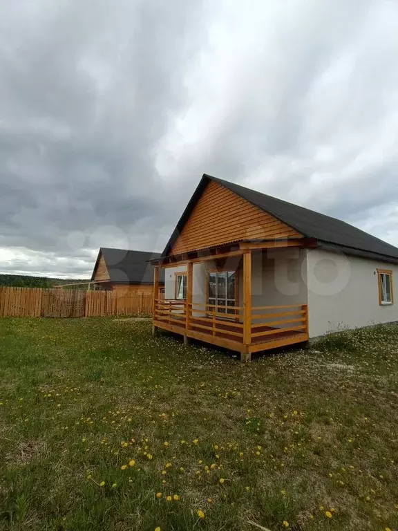 Дом 180 м на участке 7 сот. - Фото 1