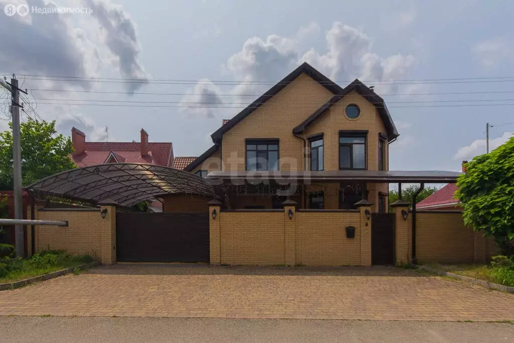 Дом в Краснодар, Белозёрная улица (272 м) - Фото 1