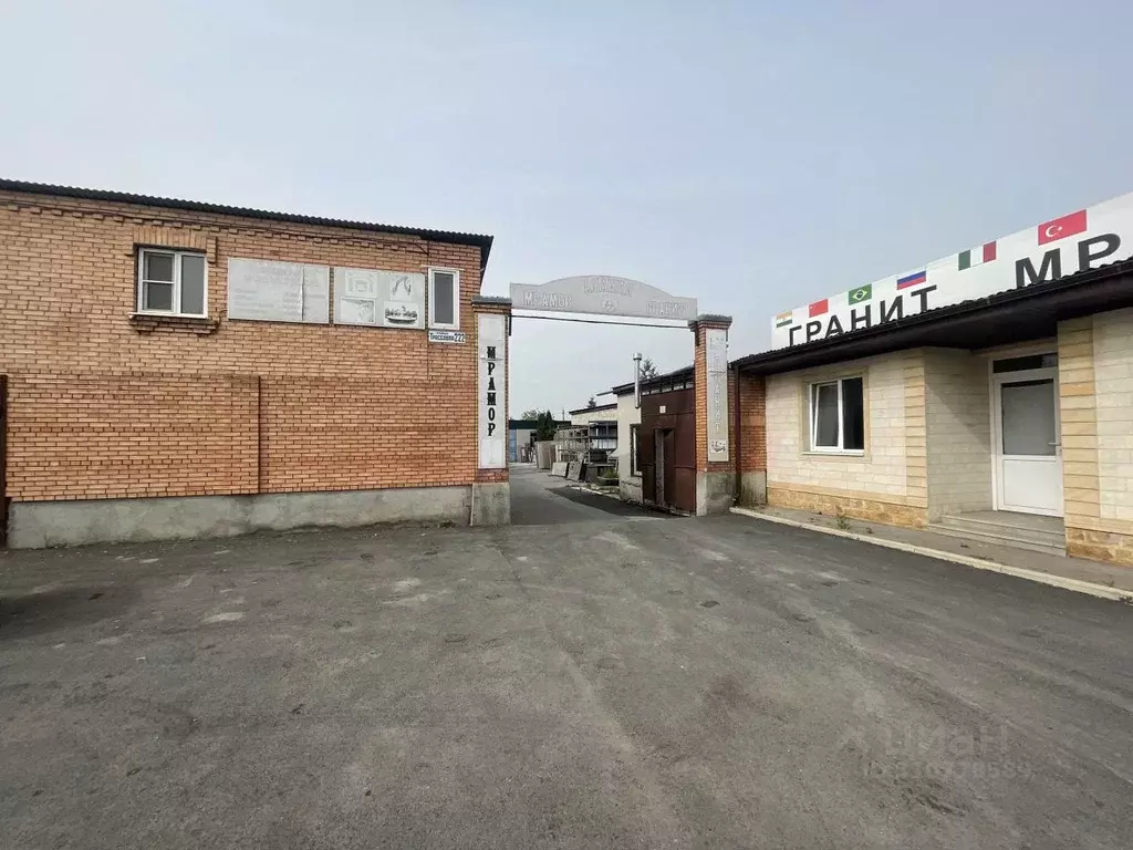 Торговая площадь в Северная Осетия, Заводской пгт ул. Трассовая, 218 ... - Фото 0
