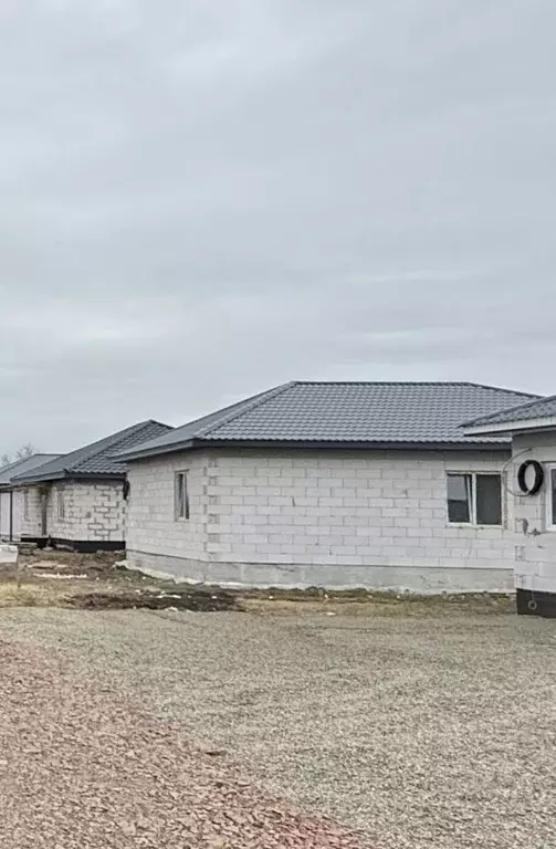 Дом в Челябинская область, Красноармейский муниципальный округ, д. ... - Фото 1