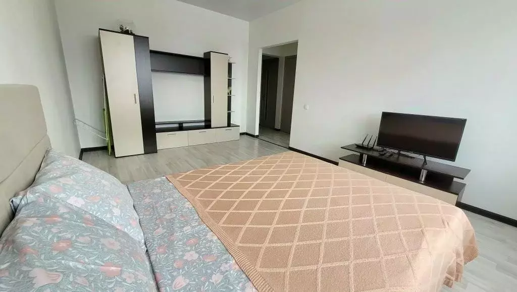 1-к кв. Кемеровская область, Кемерово бул. Строителей, 57/1 (35.0 м) - Фото 1