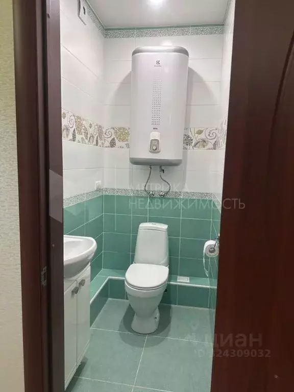 2-к кв. Тюменская область, Тюмень ул. Николая Зелинского, 19 (62.5 м) - Фото 1