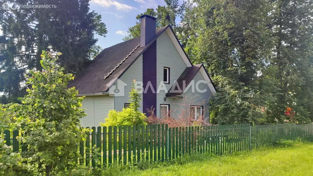 Дом в село Детчино, Базарная улица (145 м) - Фото 1