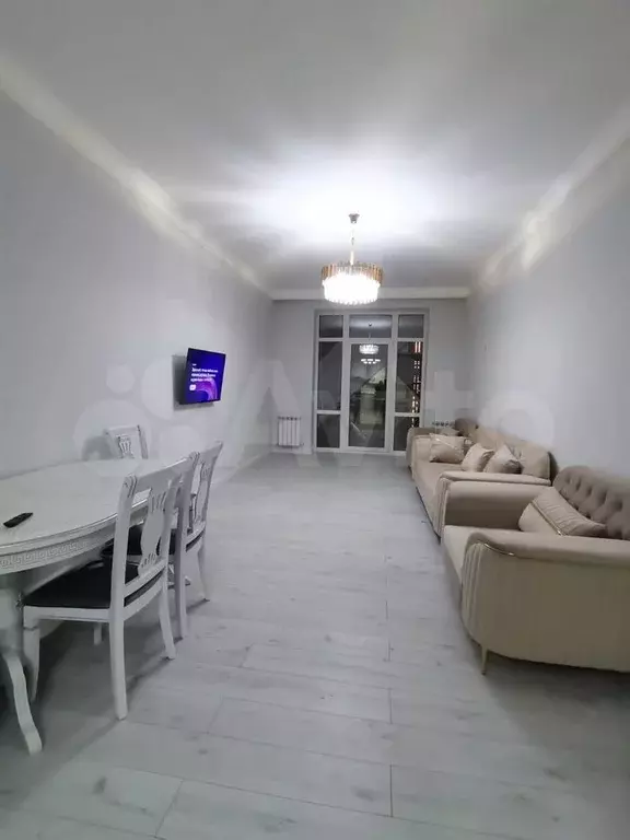 2-к. квартира, 75 м, 4/20 эт. - Фото 1