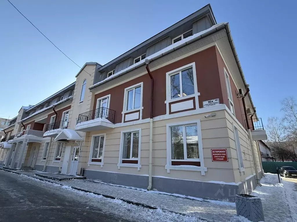 Помещение свободного назначения в Ленинградская область, Гатчина ул. ... - Фото 1