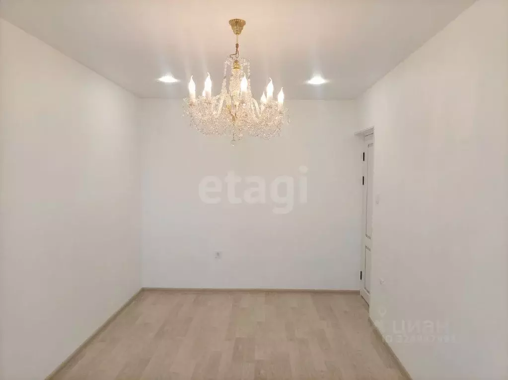 2-к кв. Крым, Феодосия ш. Симферопольское, 41 (58.9 м) - Фото 1