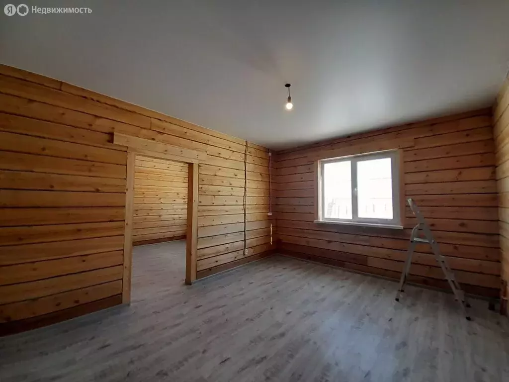 Дом в село Хомутово, Круговая улица (150 м) - Фото 1