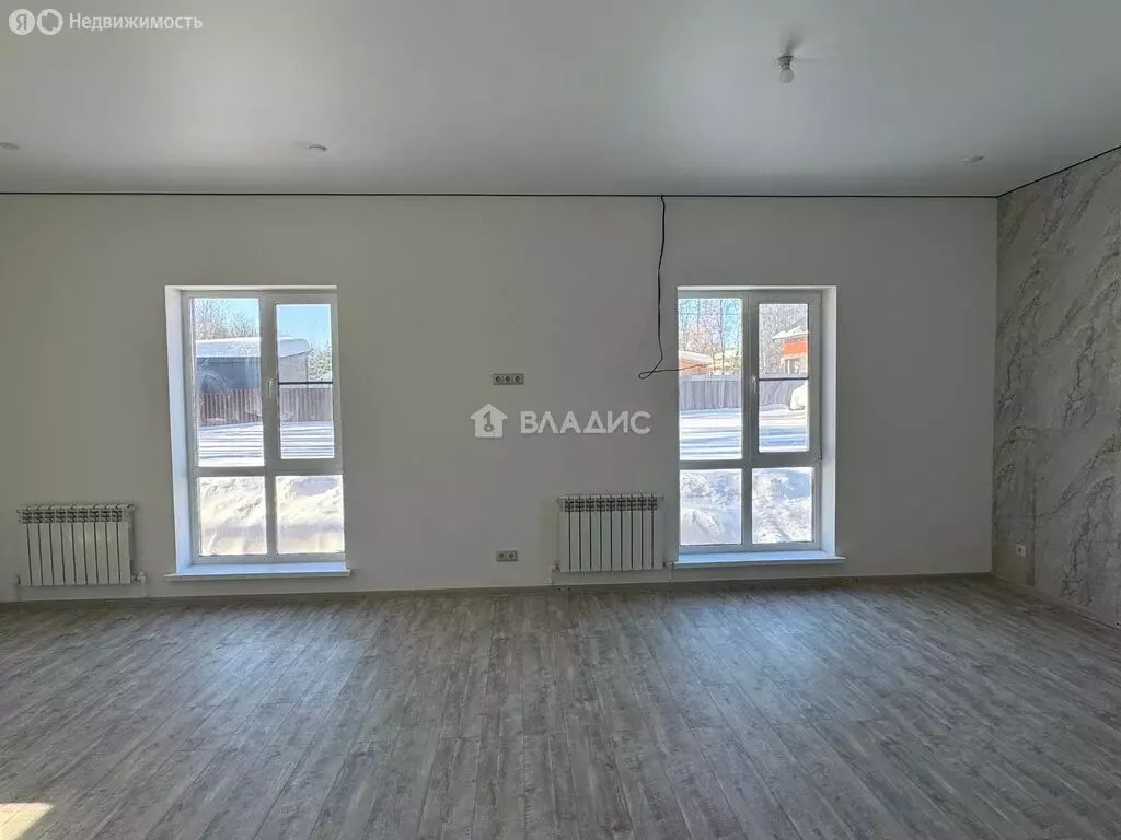 Дом в деревня Рязанцево, Спортивная улица (220 м) - Фото 1