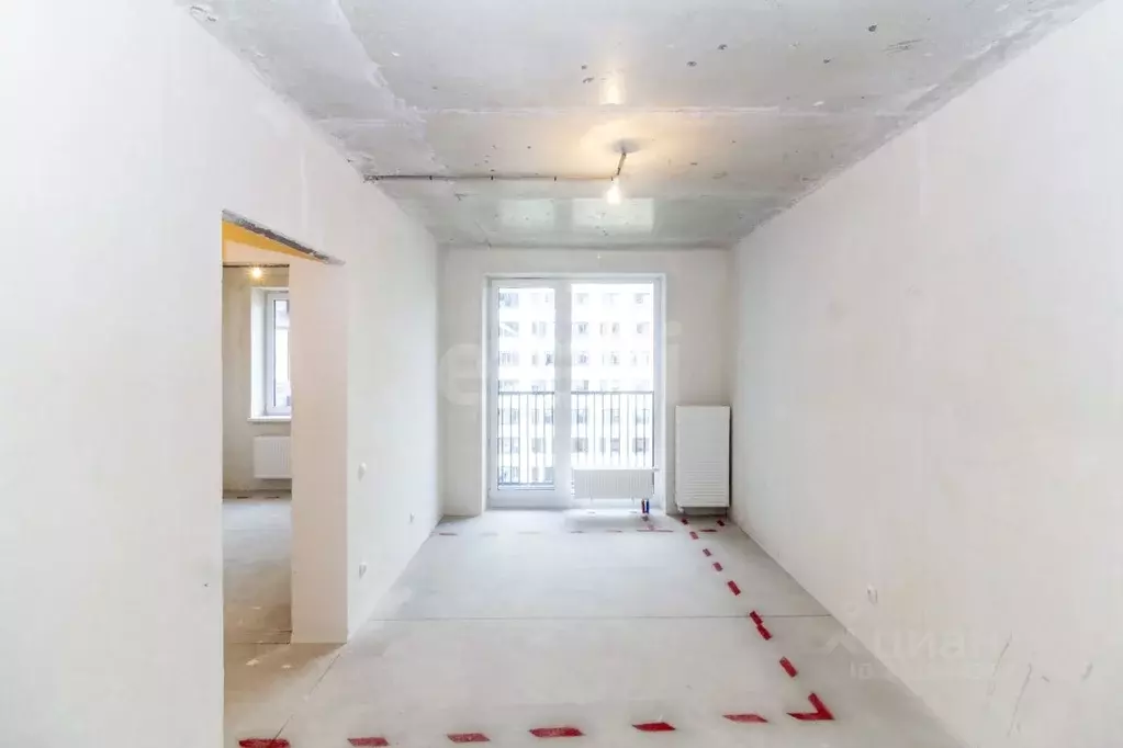 3-к кв. Тюменская область, Тюмень ул. Новоселов, 102 (57.5 м) - Фото 1
