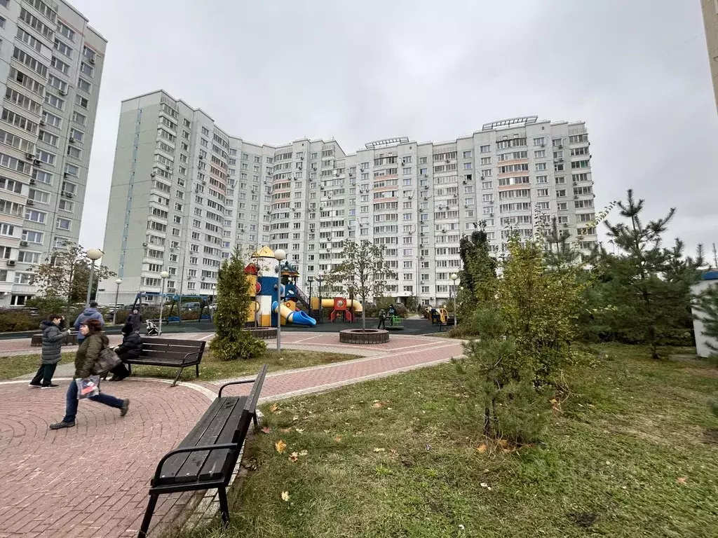 3-к кв. Москва Перовская ул., 66к4 (90.0 м) - Фото 0