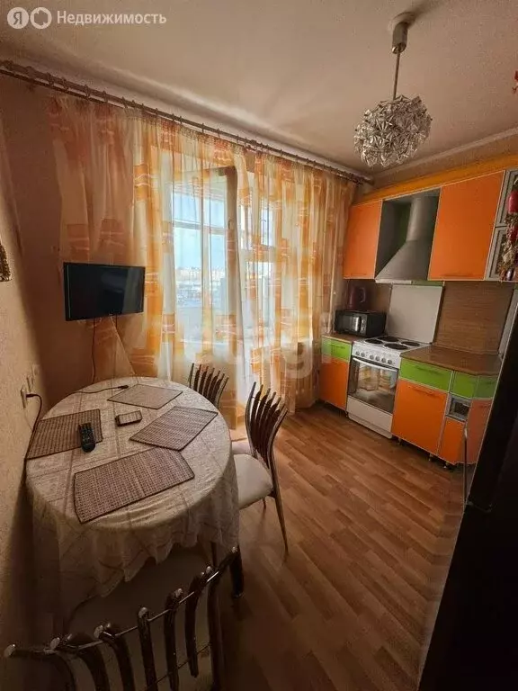 2-комнатная квартира: Тюмень, улица Пермякова, 65 (59.8 м) - Фото 0
