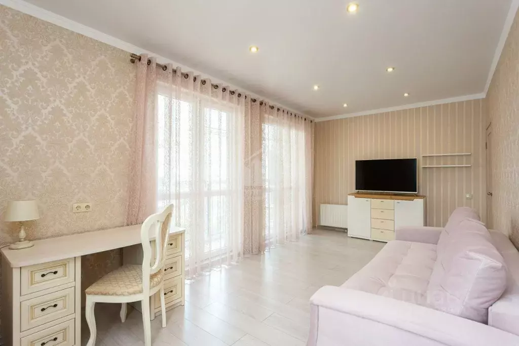 2-к кв. Калининградская область, Гурьевский муниципальный округ, пос. ... - Фото 1