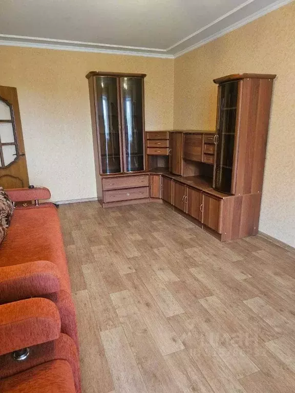 1-к кв. Белгородская область, Старый Оскол Восточный мкр, 10 (46.0 м) - Фото 1