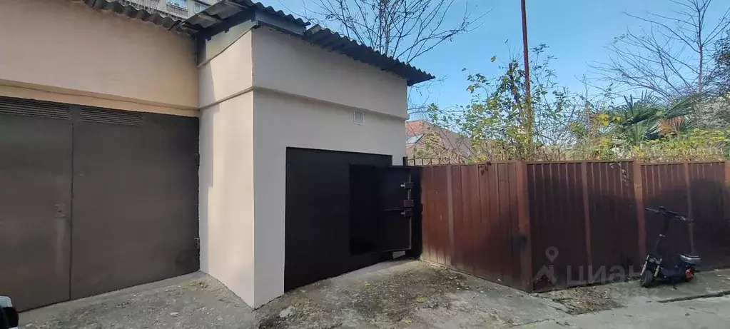 Гараж в Краснодарский край, Сочи Новый Сочи мкр, ул. Пирогова, 2В (38 ... - Фото 1