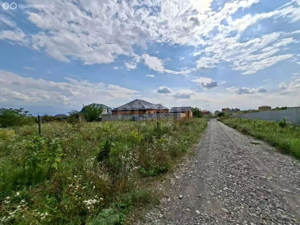 Участок в Назрань, Альтиевский административный округ (6 м) - Фото 1