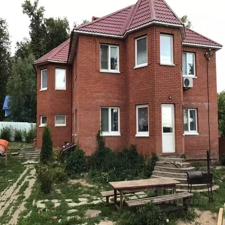 Дом в Удмуртия, Ижевск ул. 3-я Малиновая Гора, 1В (205 м) - Фото 1