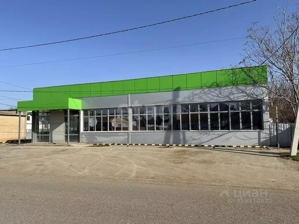 Торговая площадь в Астраханская область, Лиман рп ул. Мира, 42 (560 м) - Фото 1