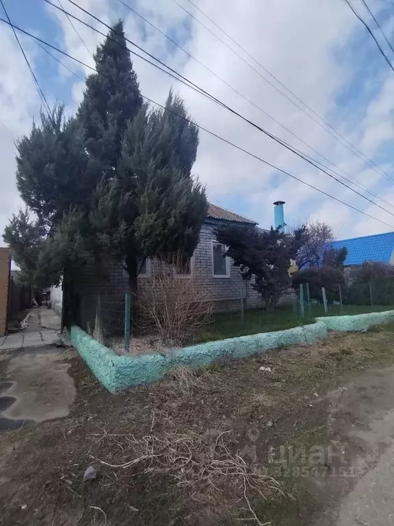 Дом в Волгоградская область, Волгоград Житкурская ул., 63 (62 м) - Фото 1