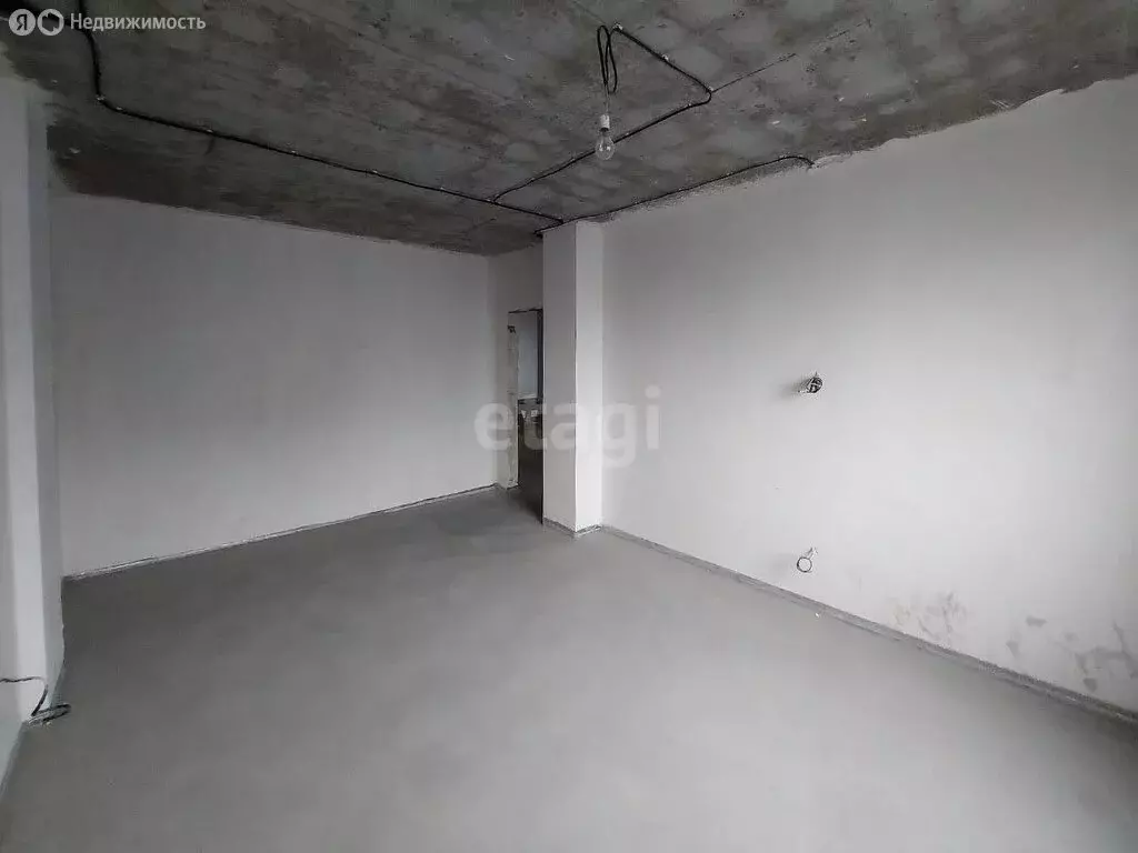 3-комнатная квартира: Нальчик, улица Атажукина, 11 (124.7 м) - Фото 1