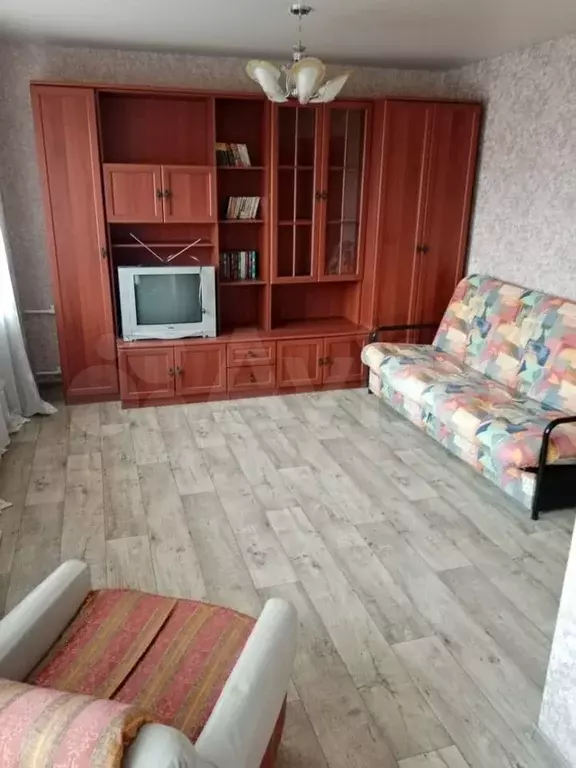 1-к. квартира, 35м, 1/5эт. - Фото 0