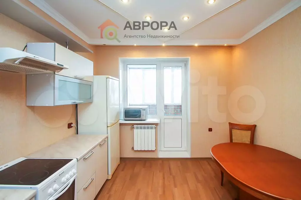 1-к. квартира, 52 м, 8/10 эт. - Фото 1