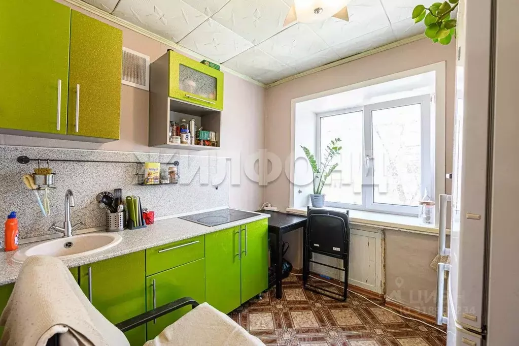 1-к кв. Новосибирская область, Новосибирск ул. Петухова, 20 (29.6 м) - Фото 0