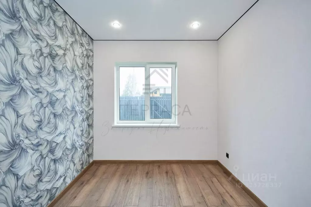 Дом в Ленинградская область, Ломоносовский район, Пениковское с/пос, ... - Фото 1